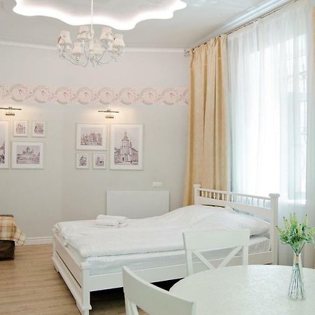 Deluxe Appartment In The City Center ลวีฟ ภายนอก รูปภาพ