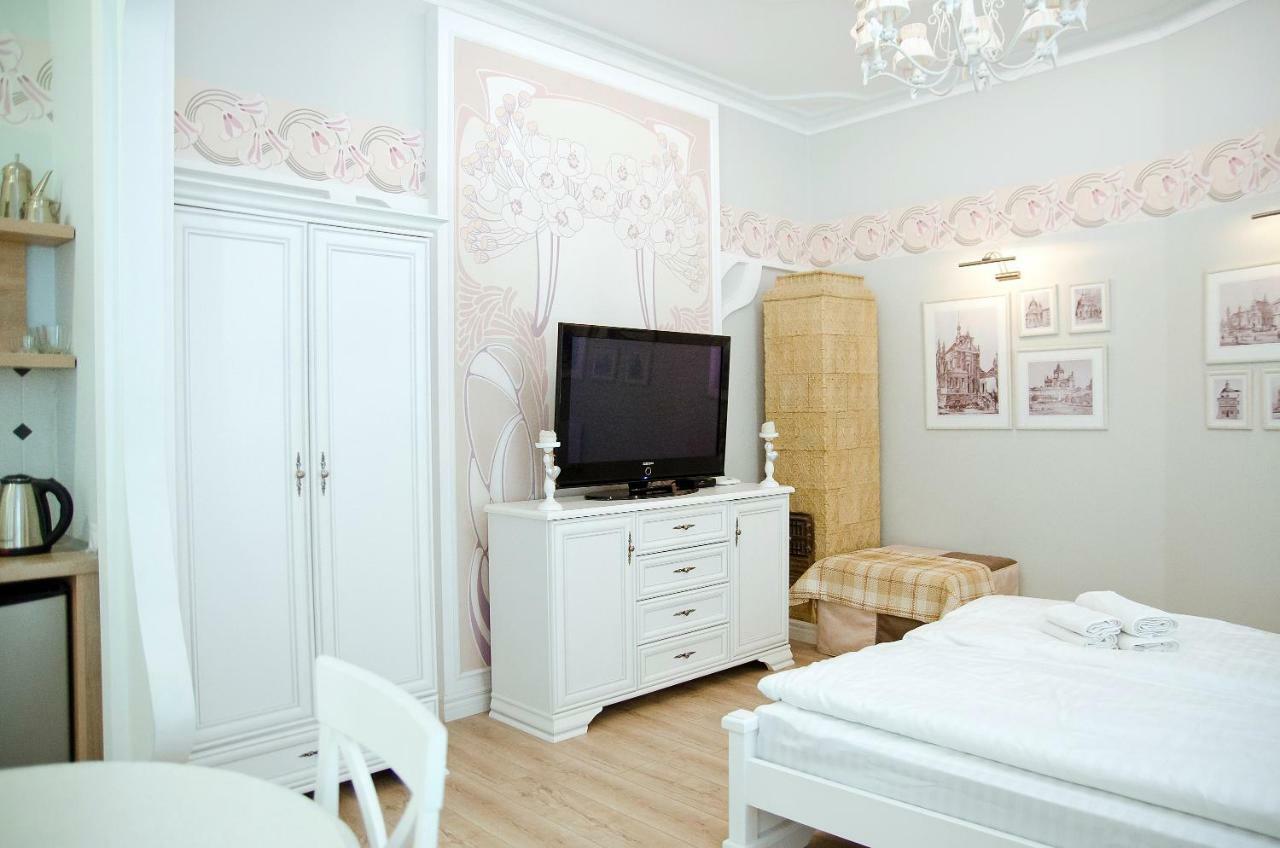 Deluxe Appartment In The City Center ลวีฟ ภายนอก รูปภาพ